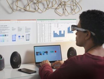 کوالکام و مایکروسافت برای نسل بعدی عینک‌های واقعیت افزوده تراشه اختصاصی می‌سازند